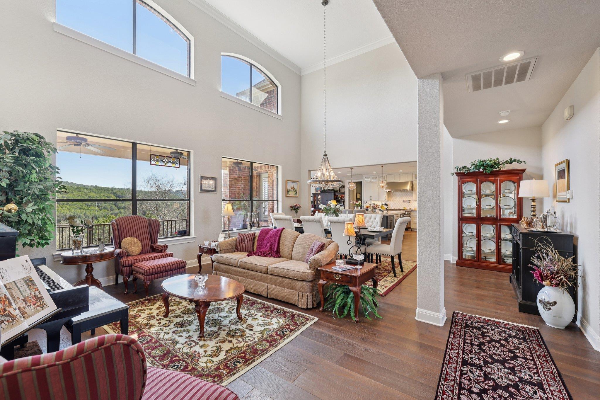 111 Vailco Lane Austin TX 78738
