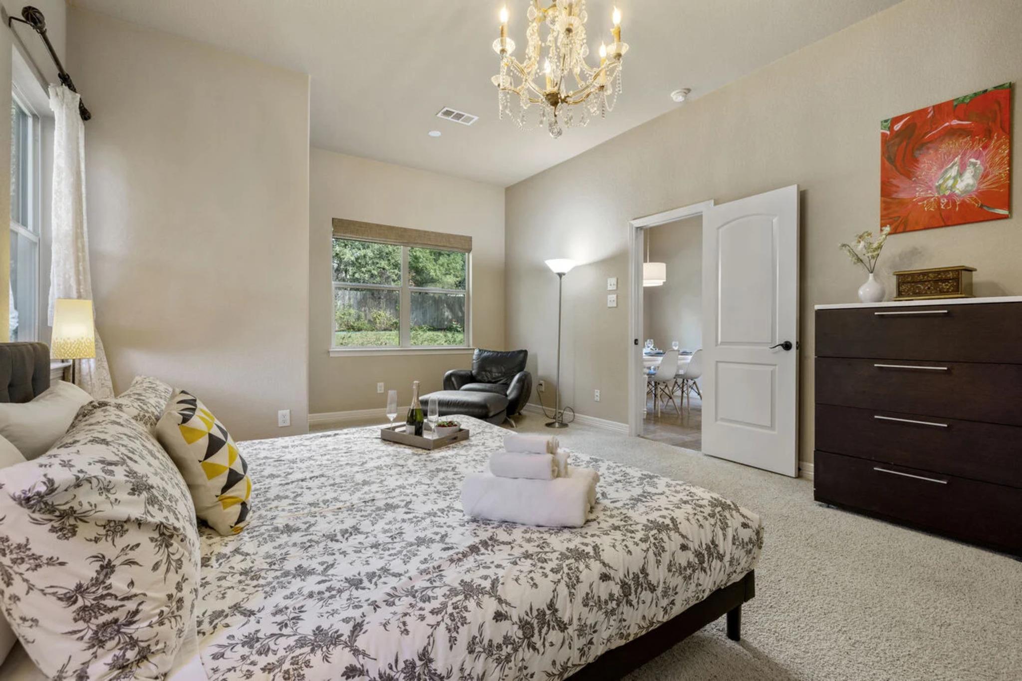 10033 Longhorn Skyway Dripping Springs TX 78620