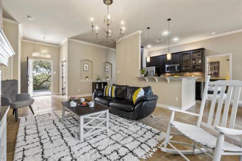 10033 Longhorn Skyway Dripping Springs TX 78620