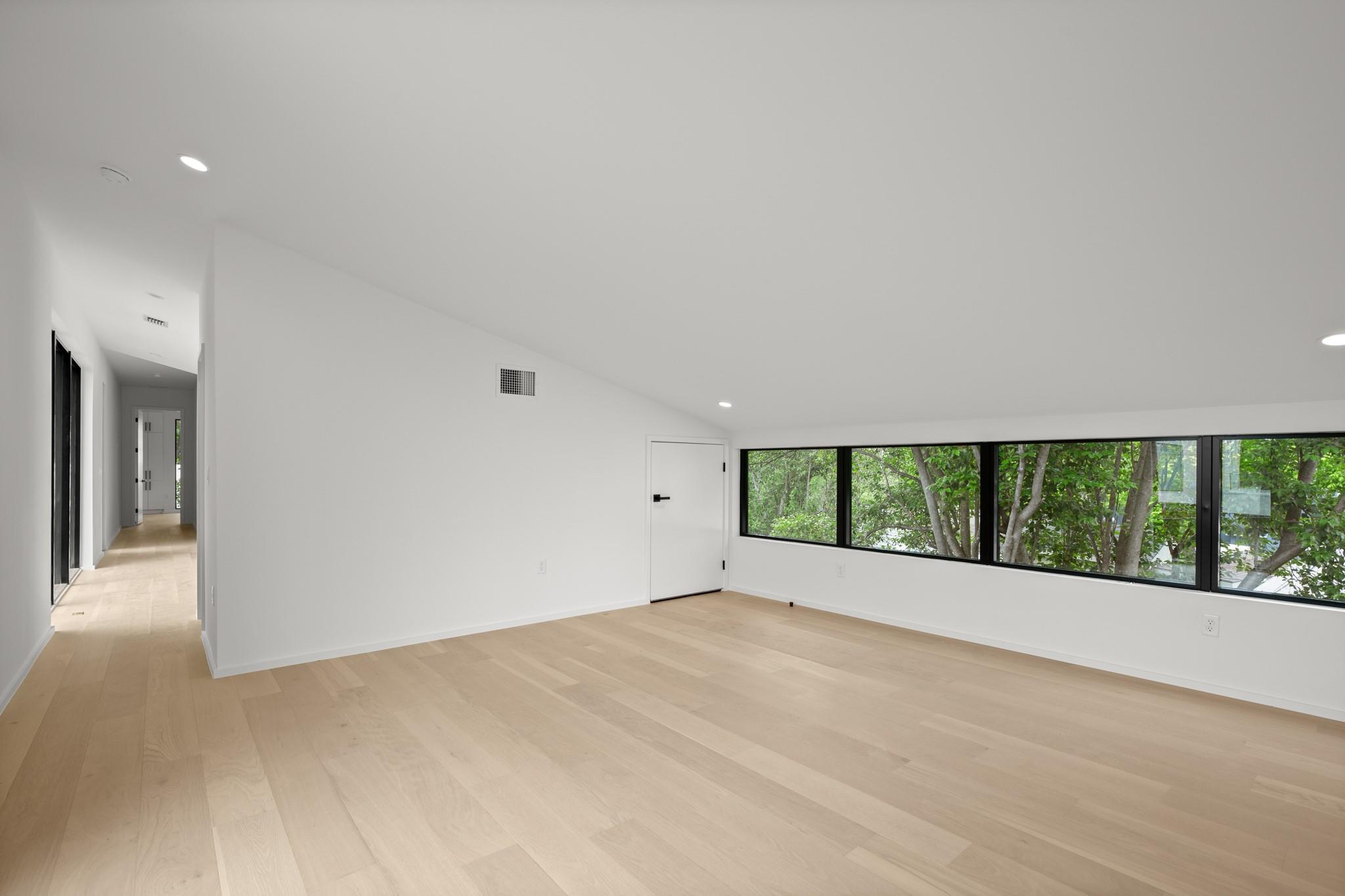 2215 S 3rd Street Austin TX 78704