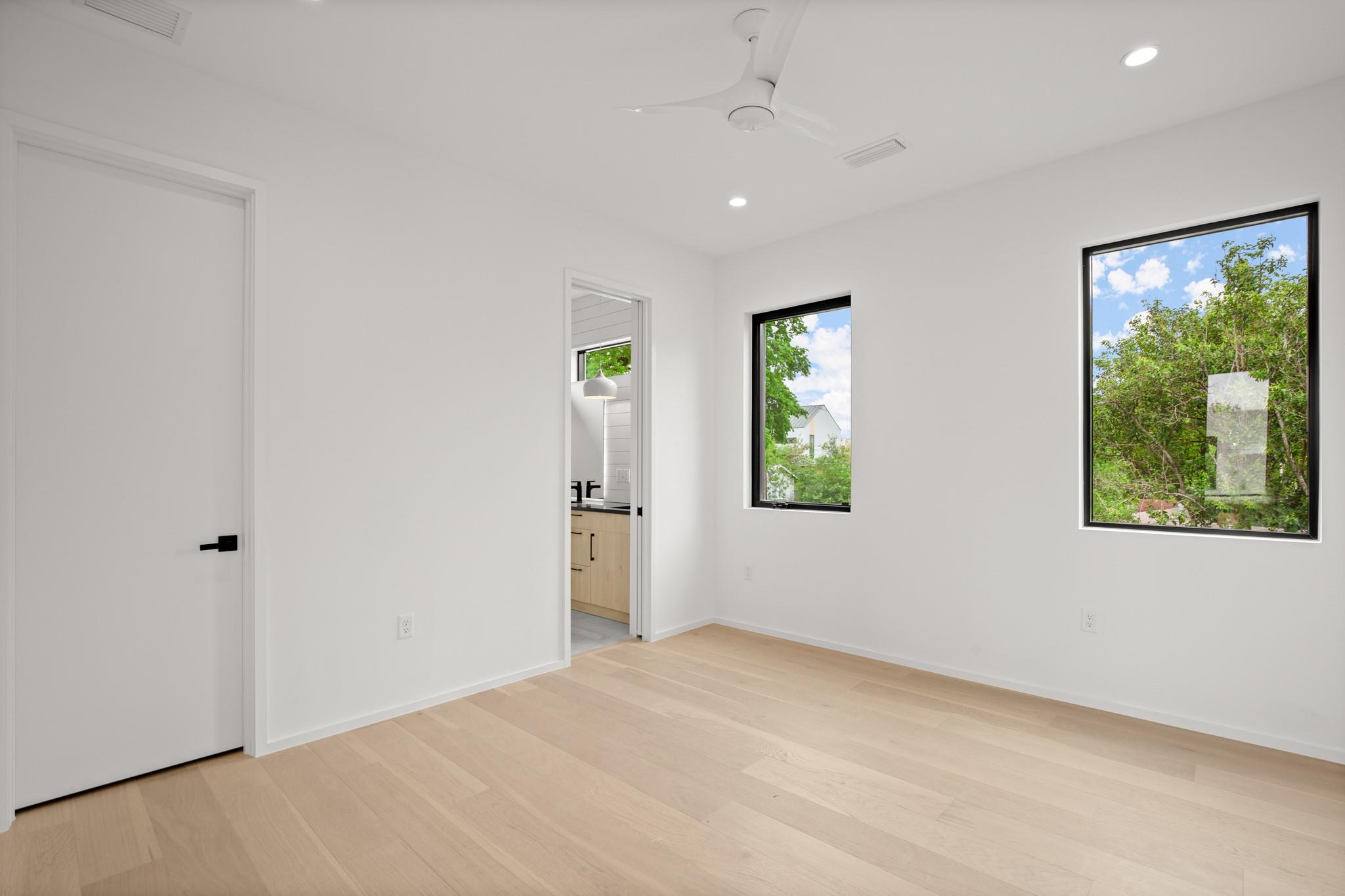 2215 S 3rd Street Austin TX 78704