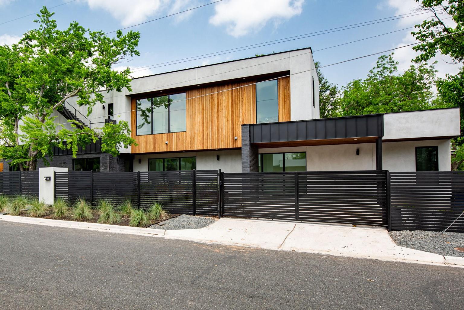 2215 S 3rd Street Austin TX 78704