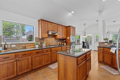 9437 Caves Valley Drive Austin TX 78717