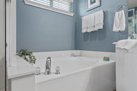 9437 Caves Valley Drive Austin TX 78717