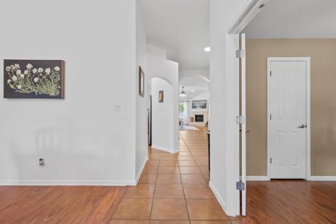 9437 Caves Valley Drive Austin TX 78717