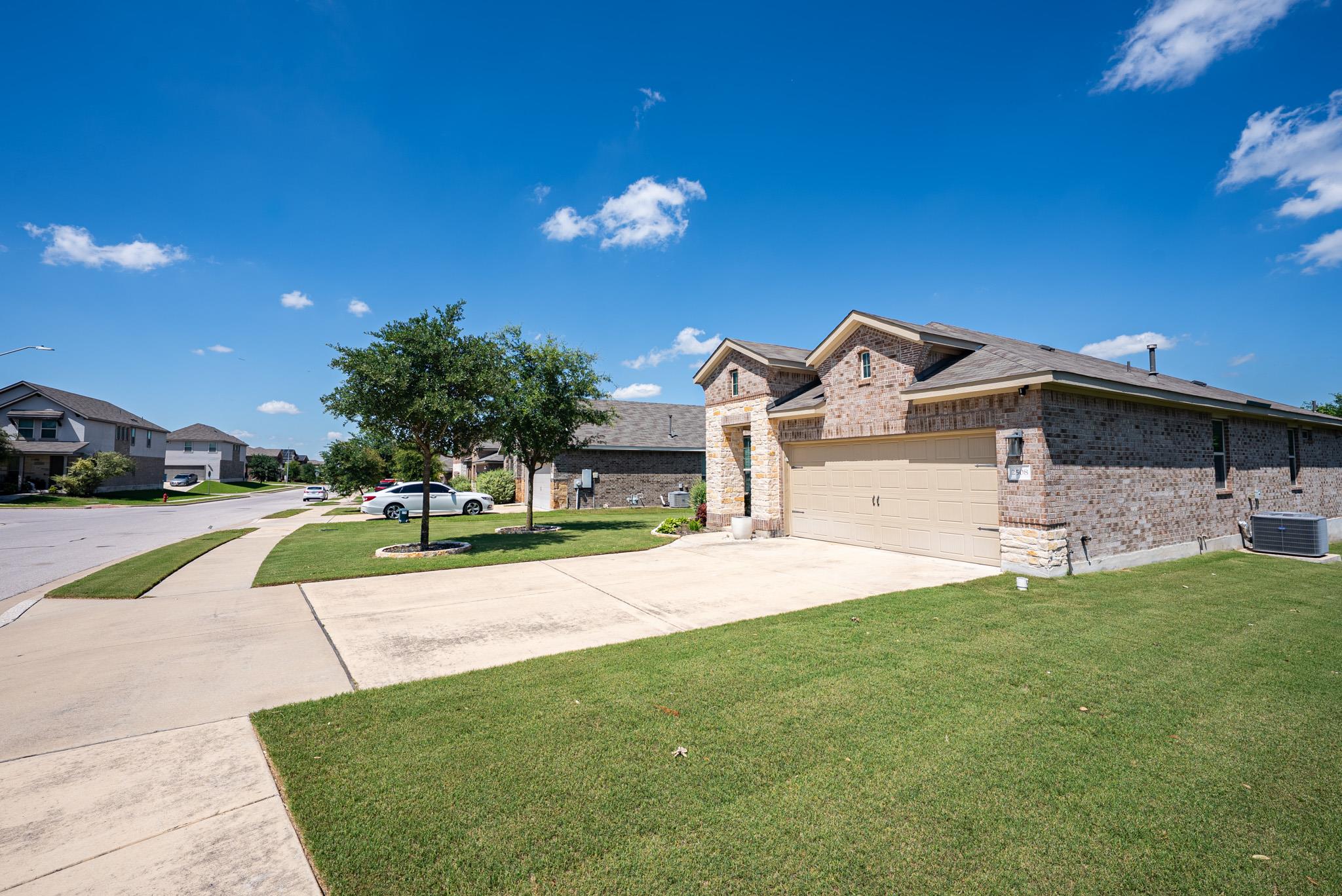 2508 Hat Bender Loop Round Rock TX 78664