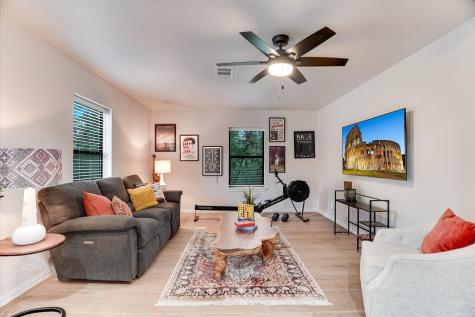 6327 Pathfinder Drive Austin TX 78759