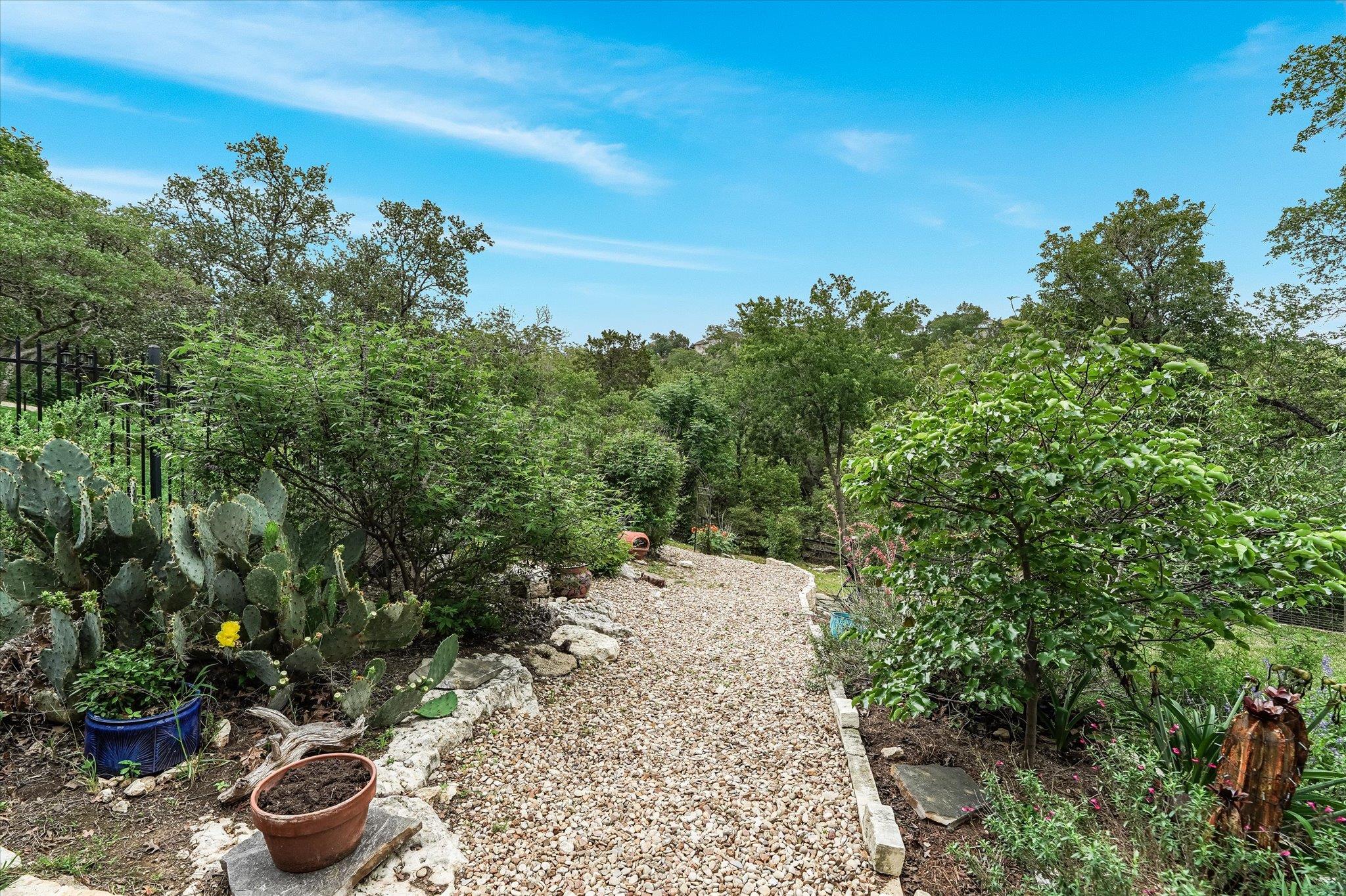 6327 Pathfinder Drive Austin TX 78759