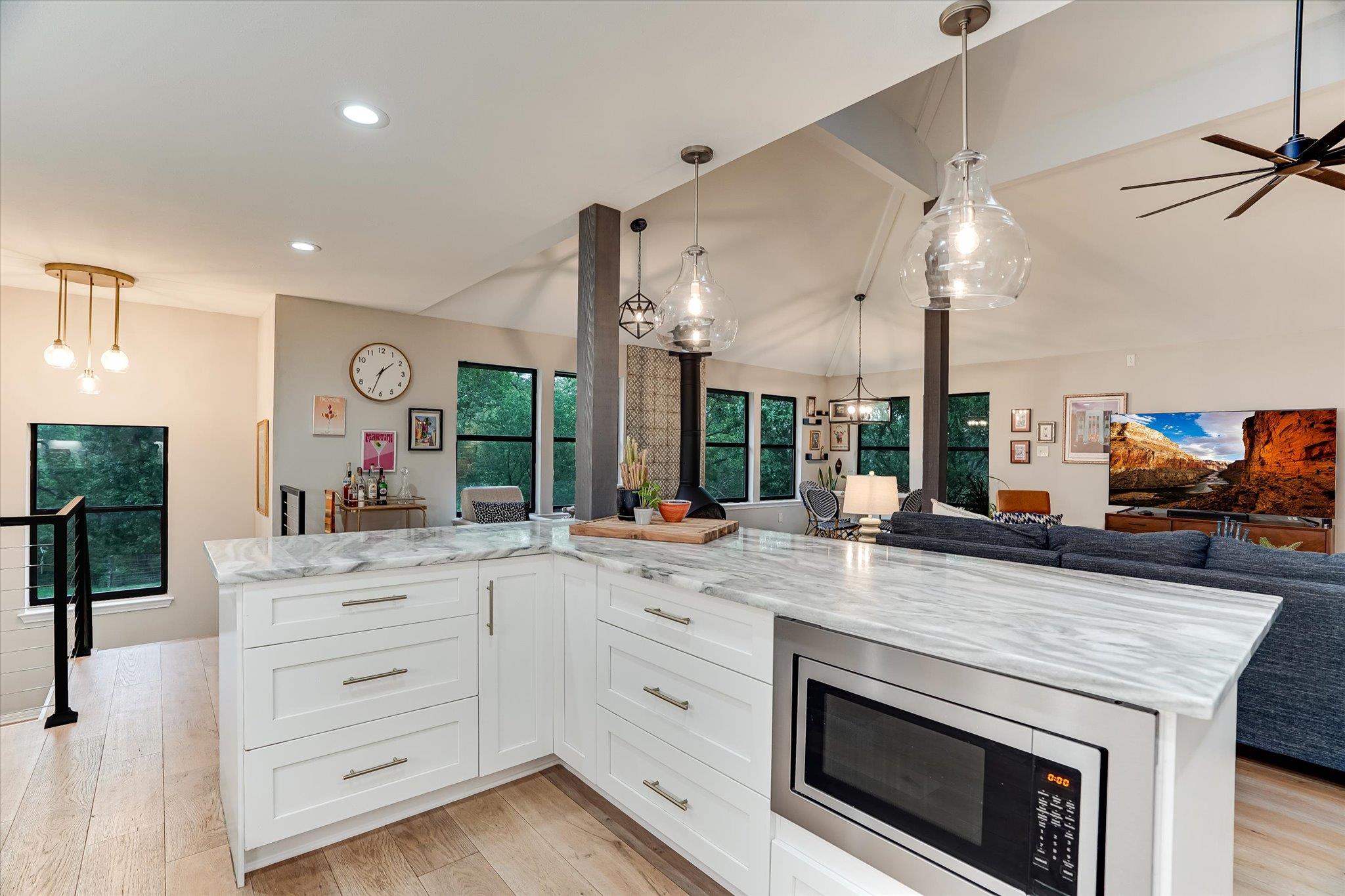 6327 Pathfinder Drive Austin TX 78759