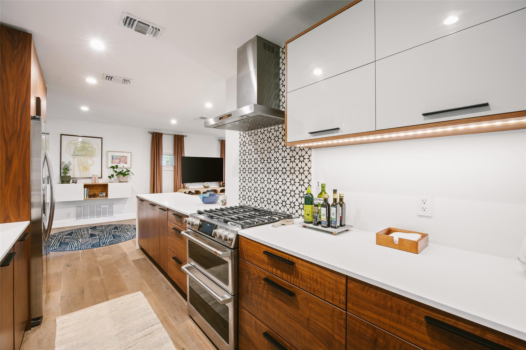 1803 Alguno Road Austin TX 78757