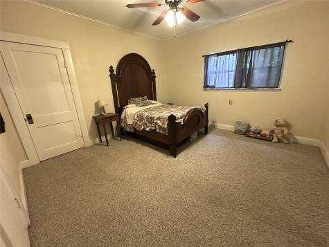 258 South Washington Street La Grange TX 78945