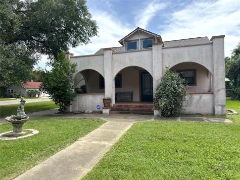 258 South Washington Street La Grange TX 78945