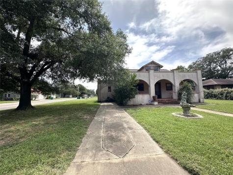 258 South Washington Street La Grange TX 78945