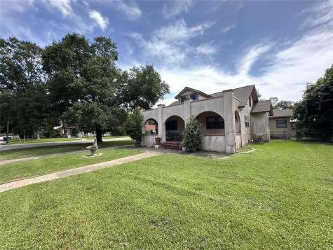 258 South Washington Street La Grange TX 78945