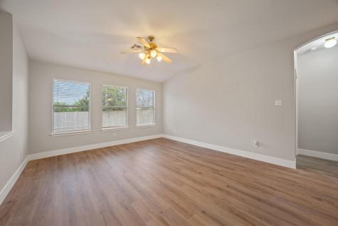 1056 Kenneys Way Round Rock TX 78665
