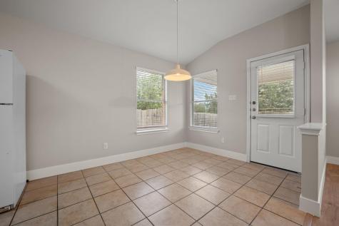 1056 Kenneys Way Round Rock TX 78665