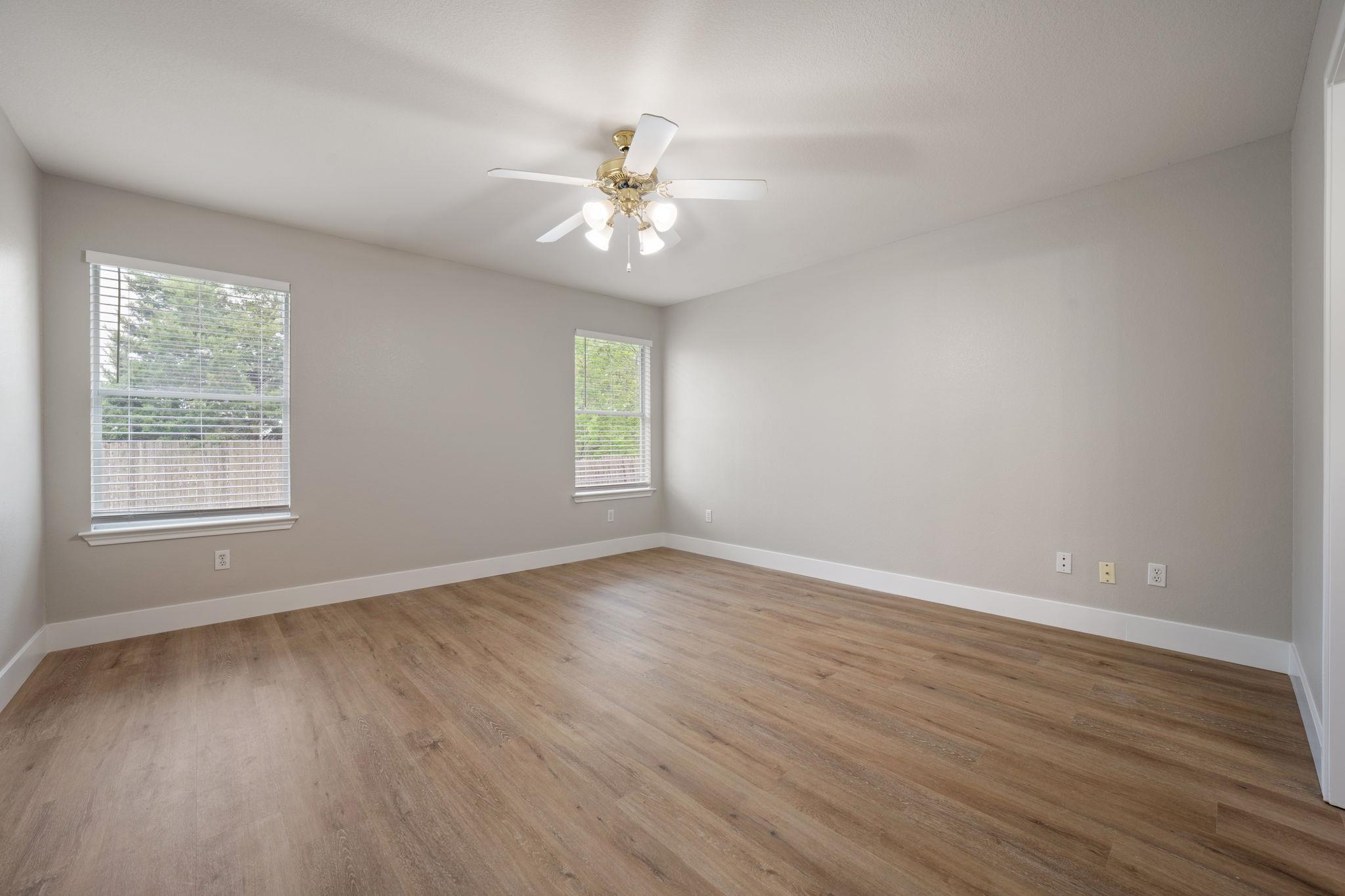 1056 Kenneys Way Round Rock TX 78665