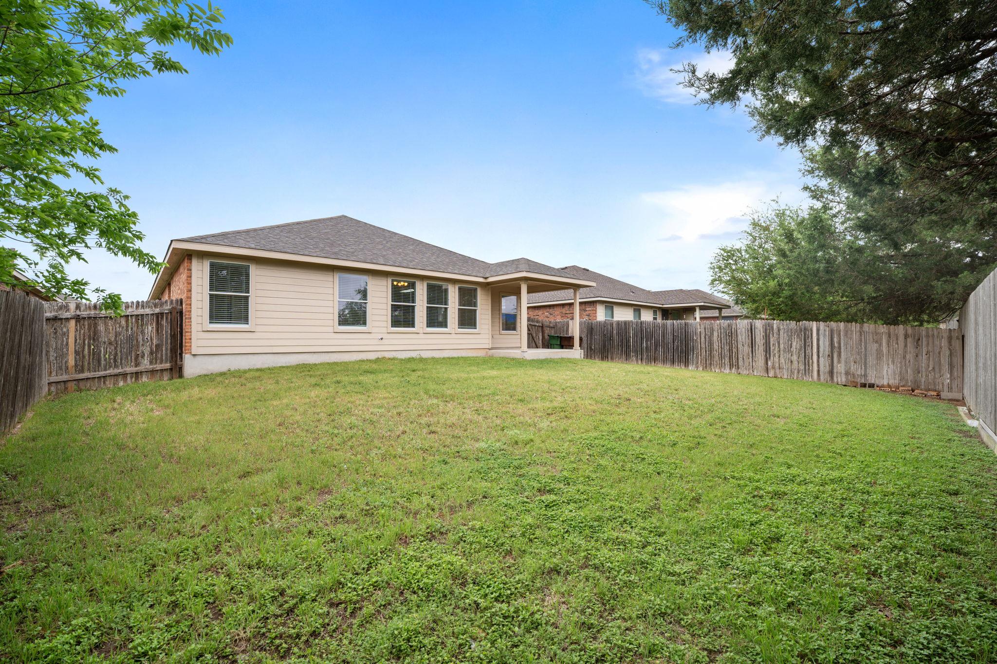 1056 Kenneys Way Round Rock TX 78665