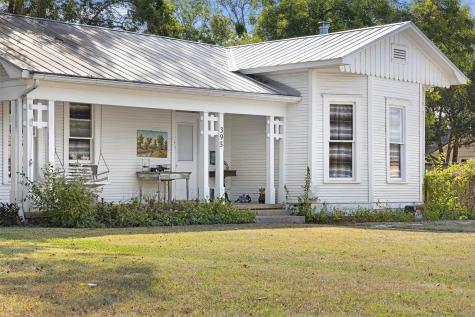 395 Centennial Street Carmine TX 78932