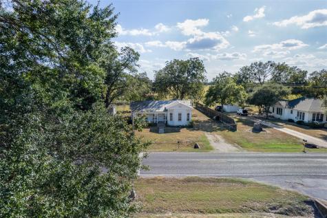 395 Centennial Street Carmine TX 78932