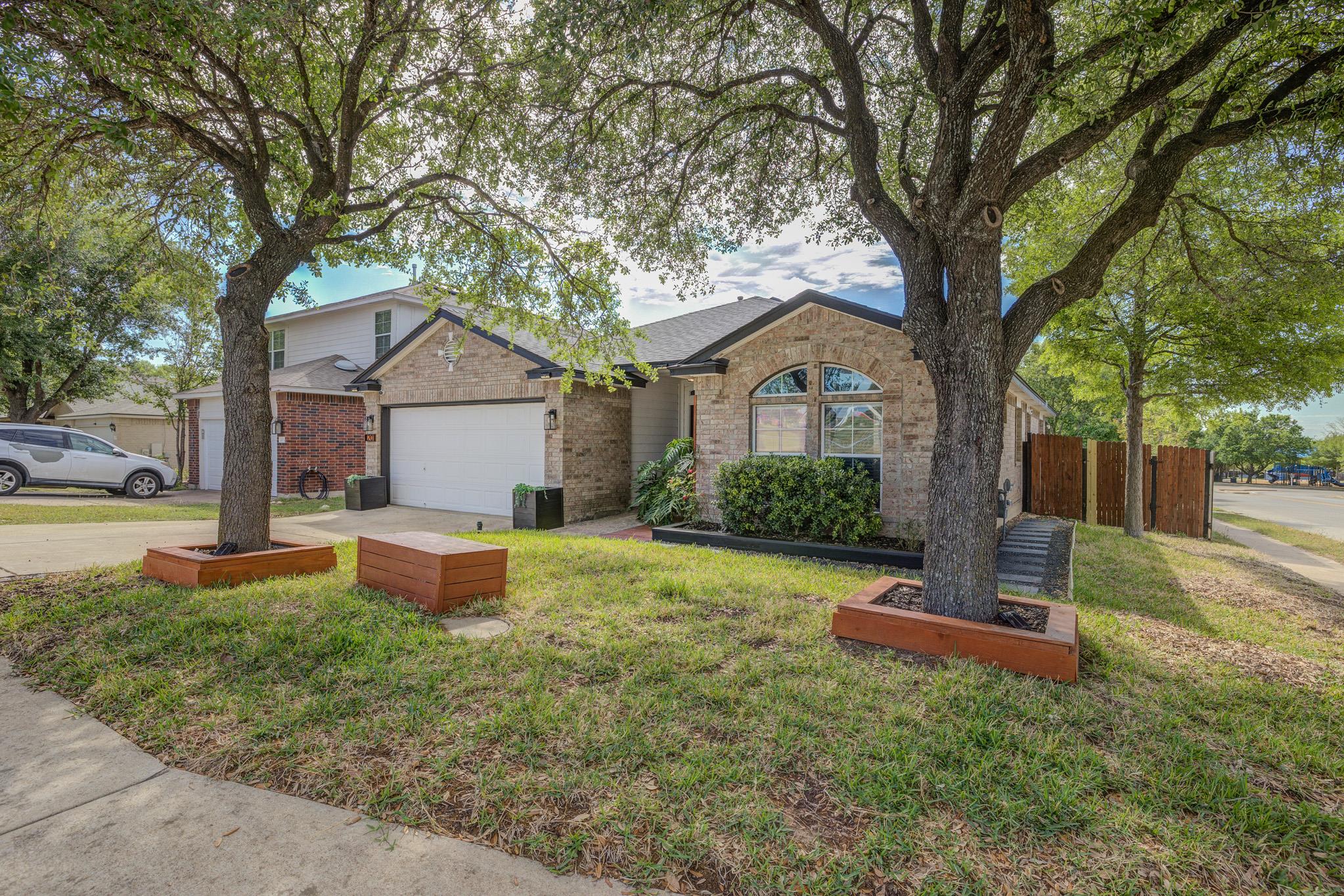 1201 N Darjeeling Drive Pflugerville TX 78660