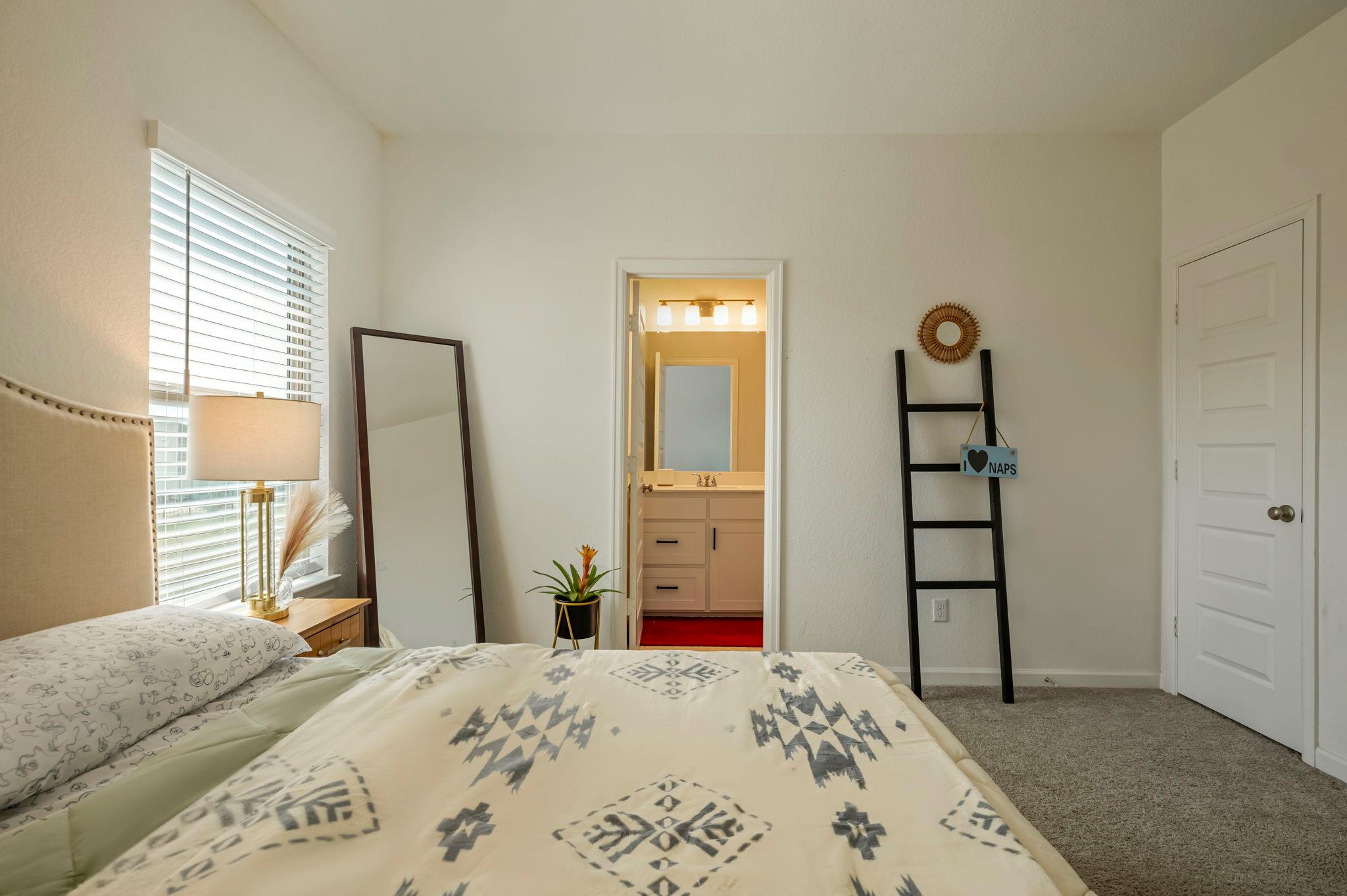 208 Dycus Bend Liberty Hill TX 78642