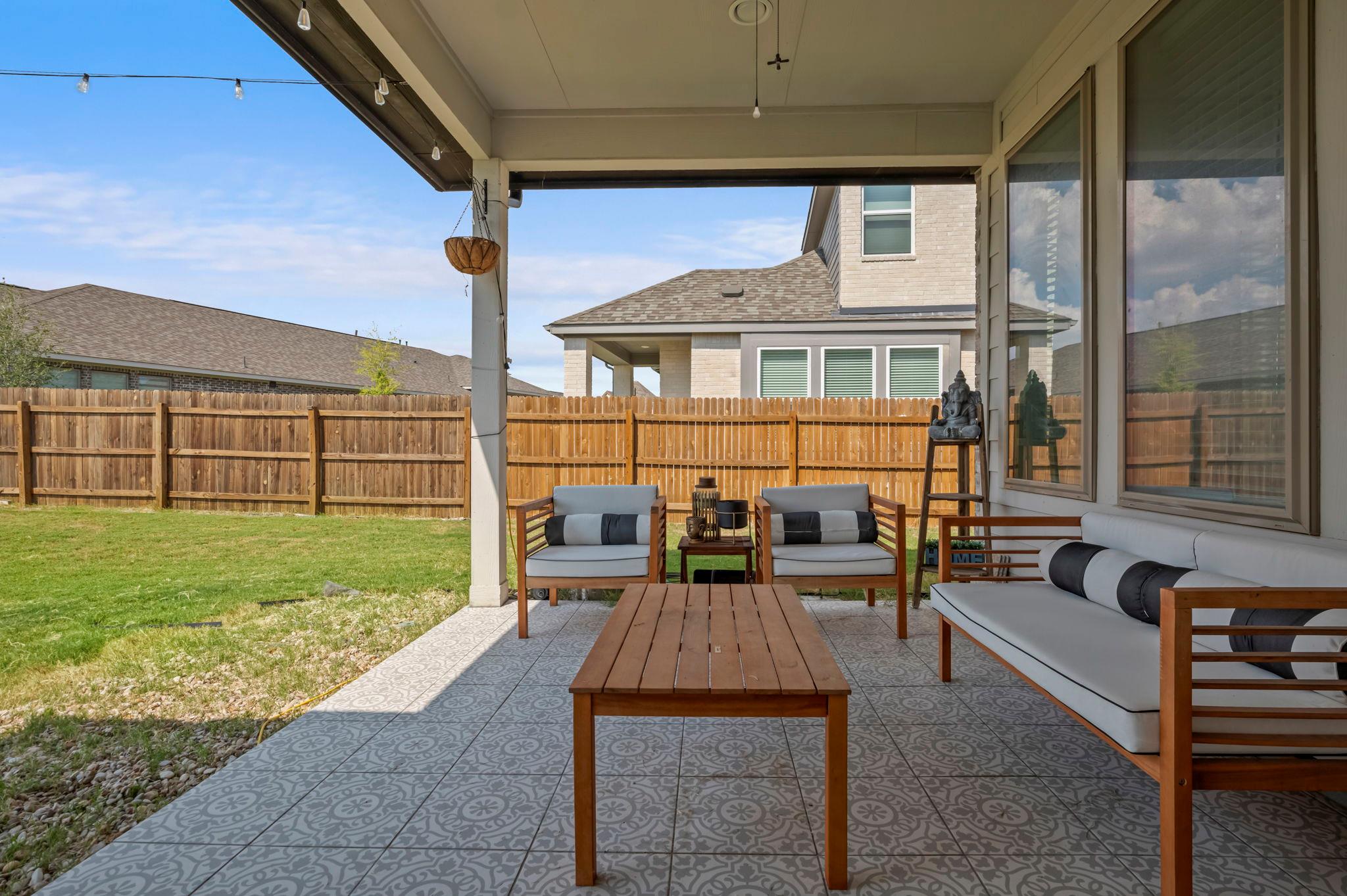 208 Dycus Bend Liberty Hill TX 78642