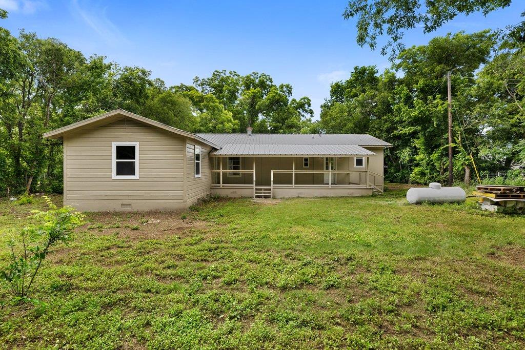 102 Patricks Alley Liberty Hill TX 78642