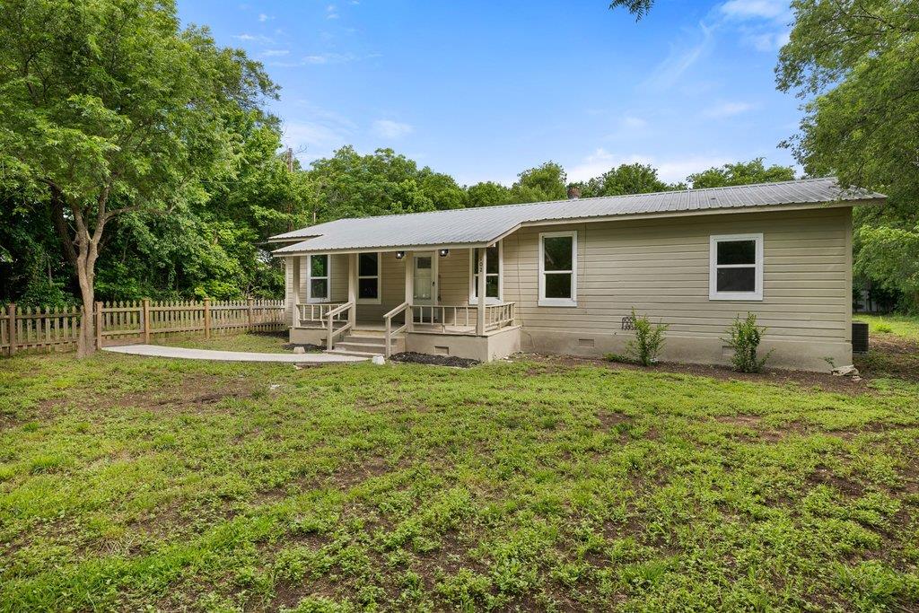 102 Patricks Alley Liberty Hill TX 78642