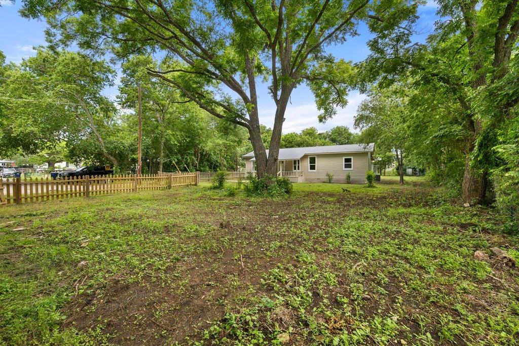 102 Patricks Alley Liberty Hill TX 78642
