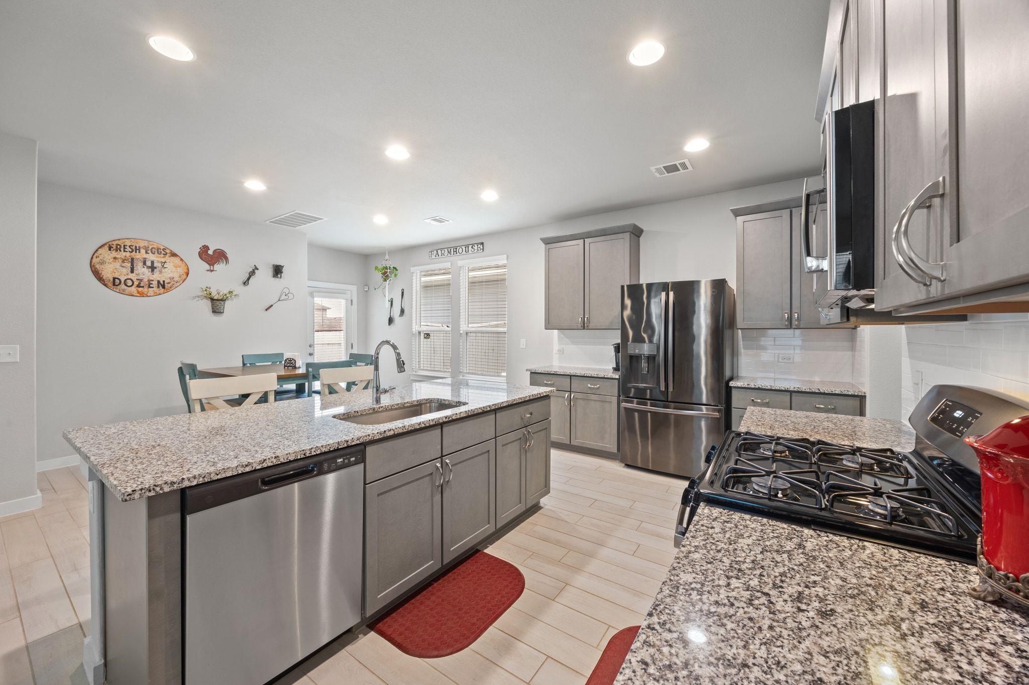 161 Appleberry Lane Elgin TX 78621