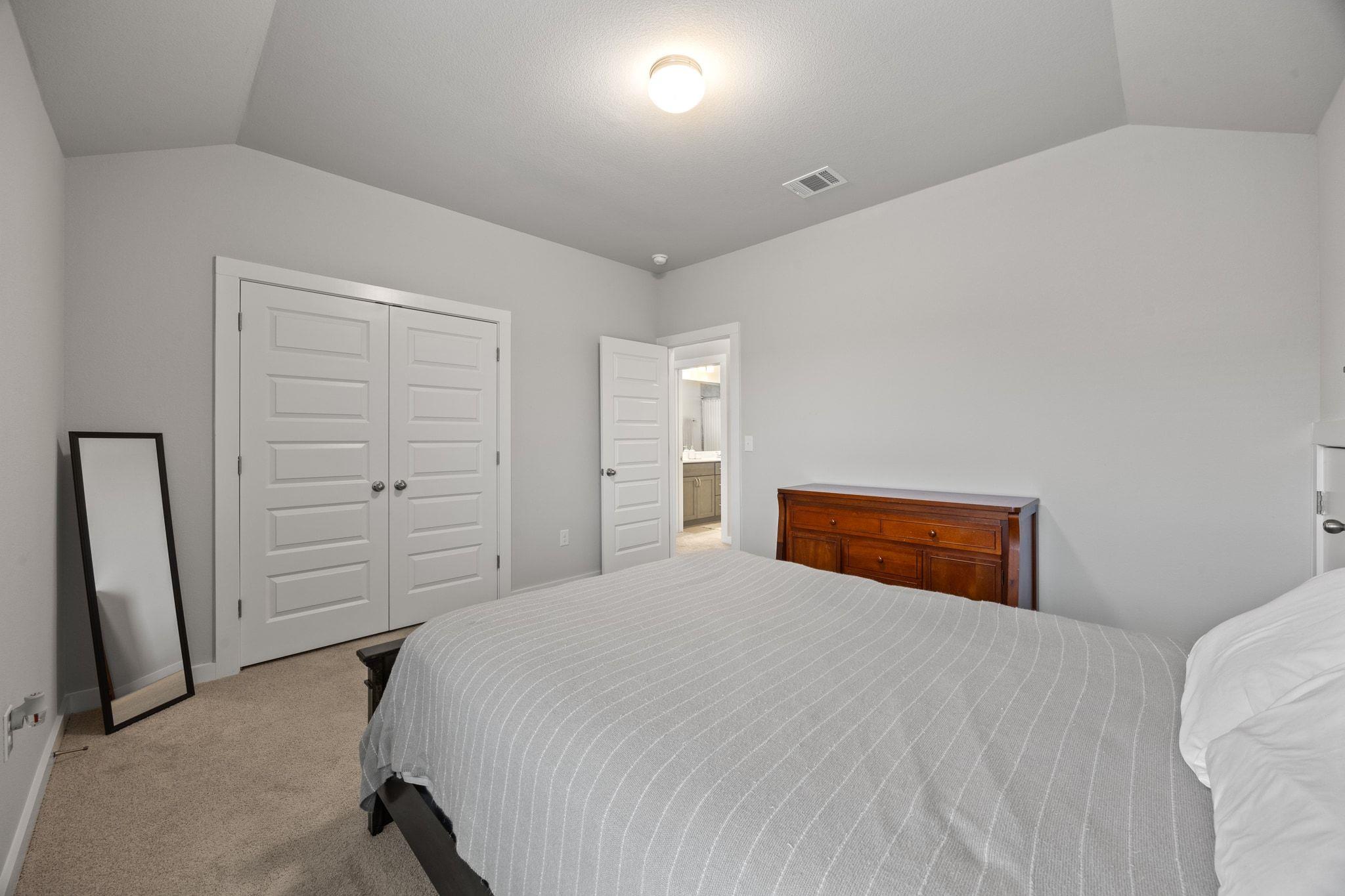 161 Appleberry Lane Elgin TX 78621