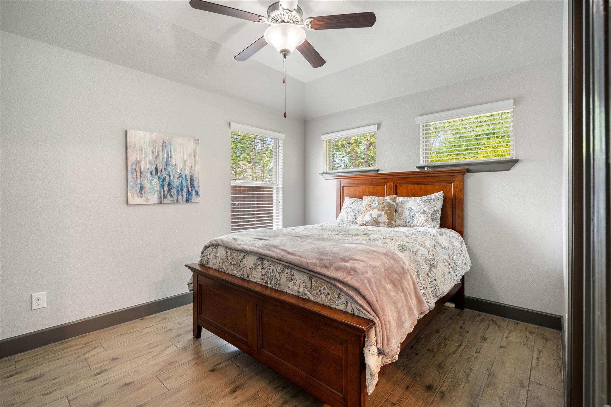 1614 S College Street Georgetown TX 78626