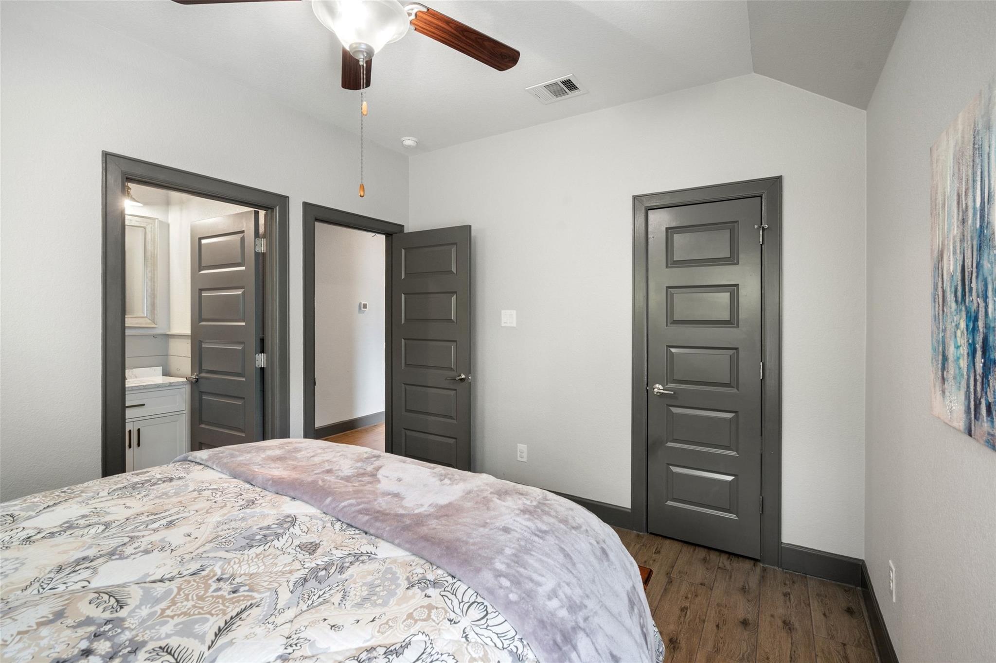 1614 S College Street Georgetown TX 78626