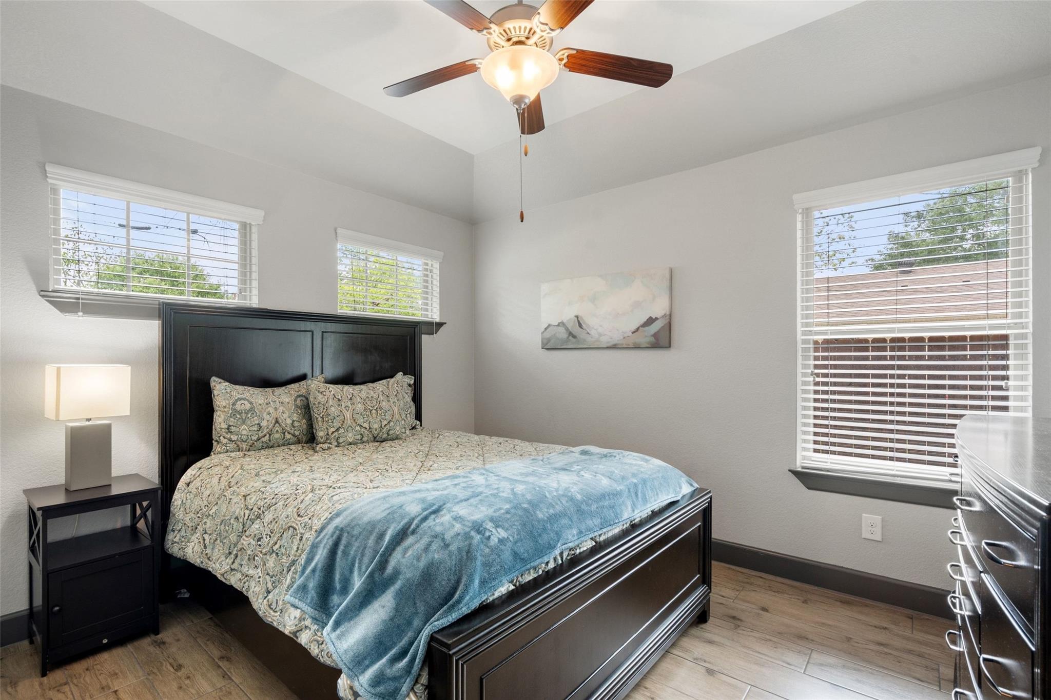 1614 S College Street Georgetown TX 78626