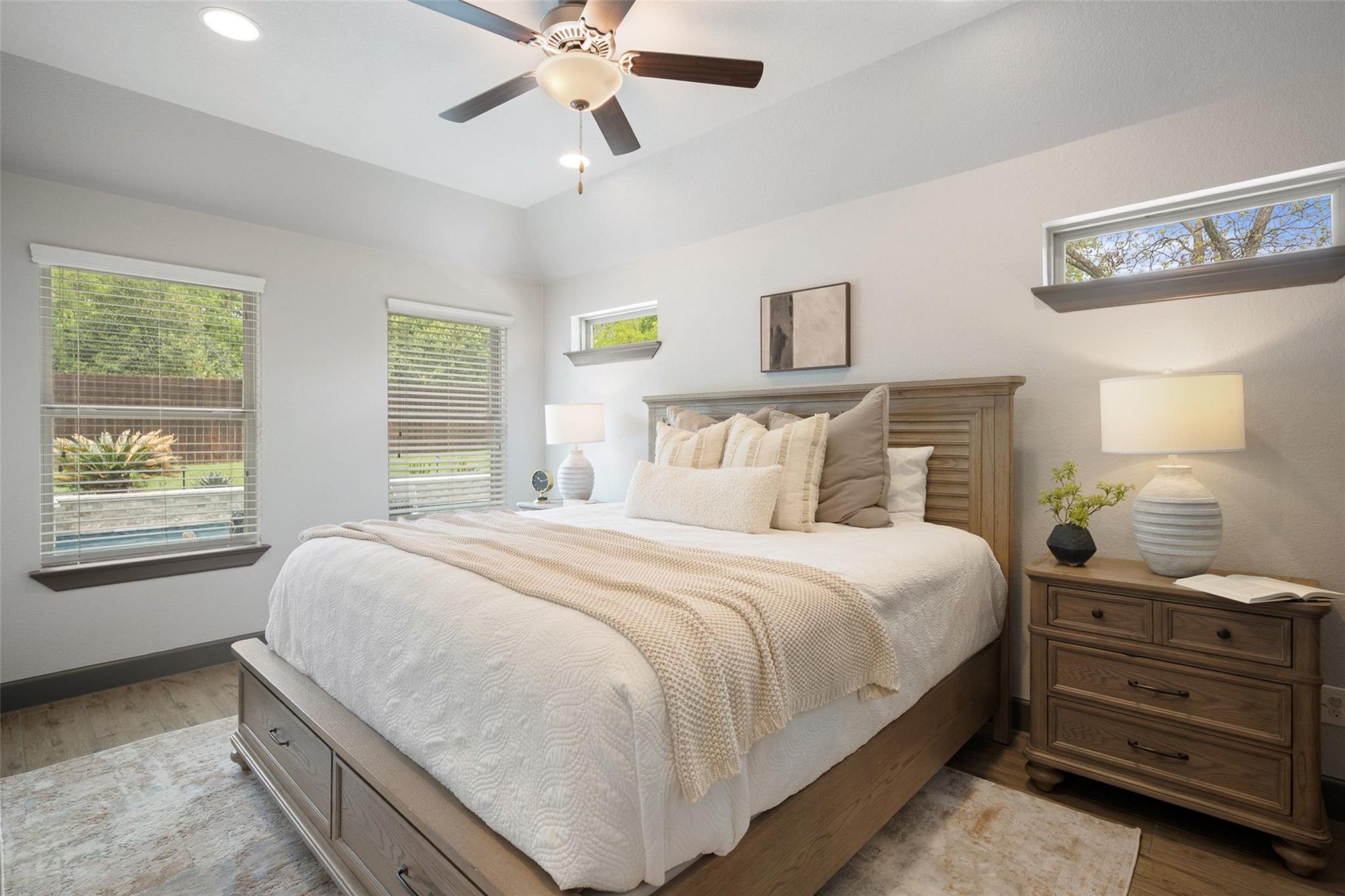 1614 S College Street Georgetown TX 78626