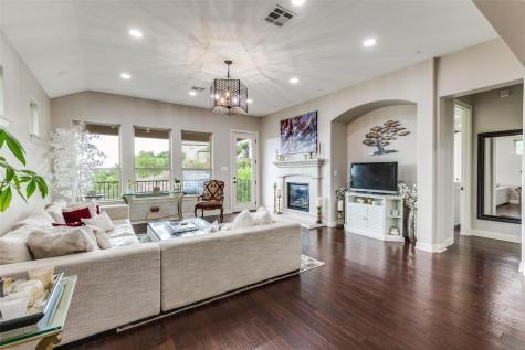 2312 Rivina Drive Austin TX 78733