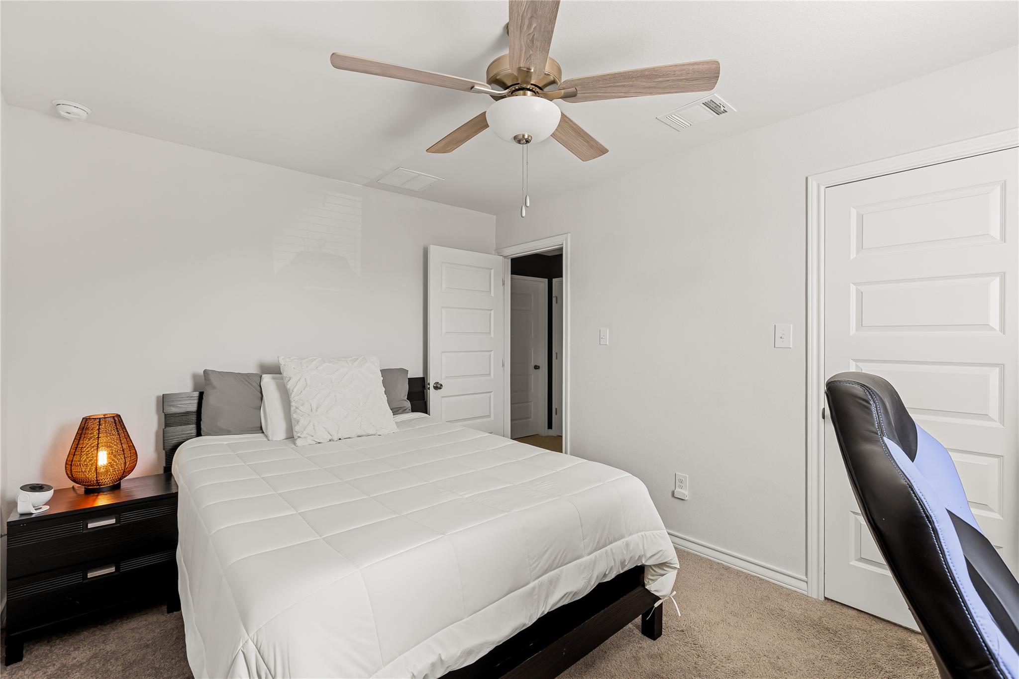 862 Pepperbark Loop Buda TX 78610