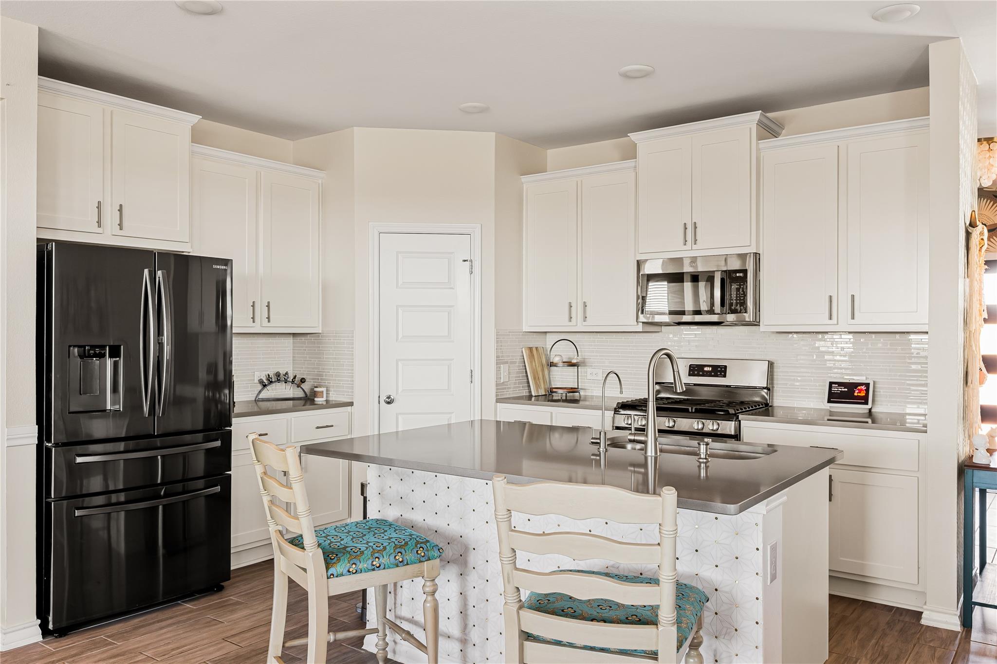 862 Pepperbark Loop Buda TX 78610