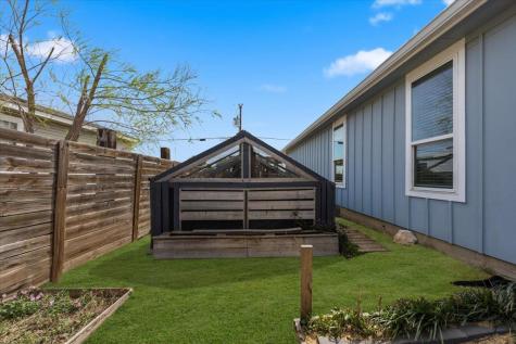 130 Coyote Ridge Drive Cedar Creek TX 78612