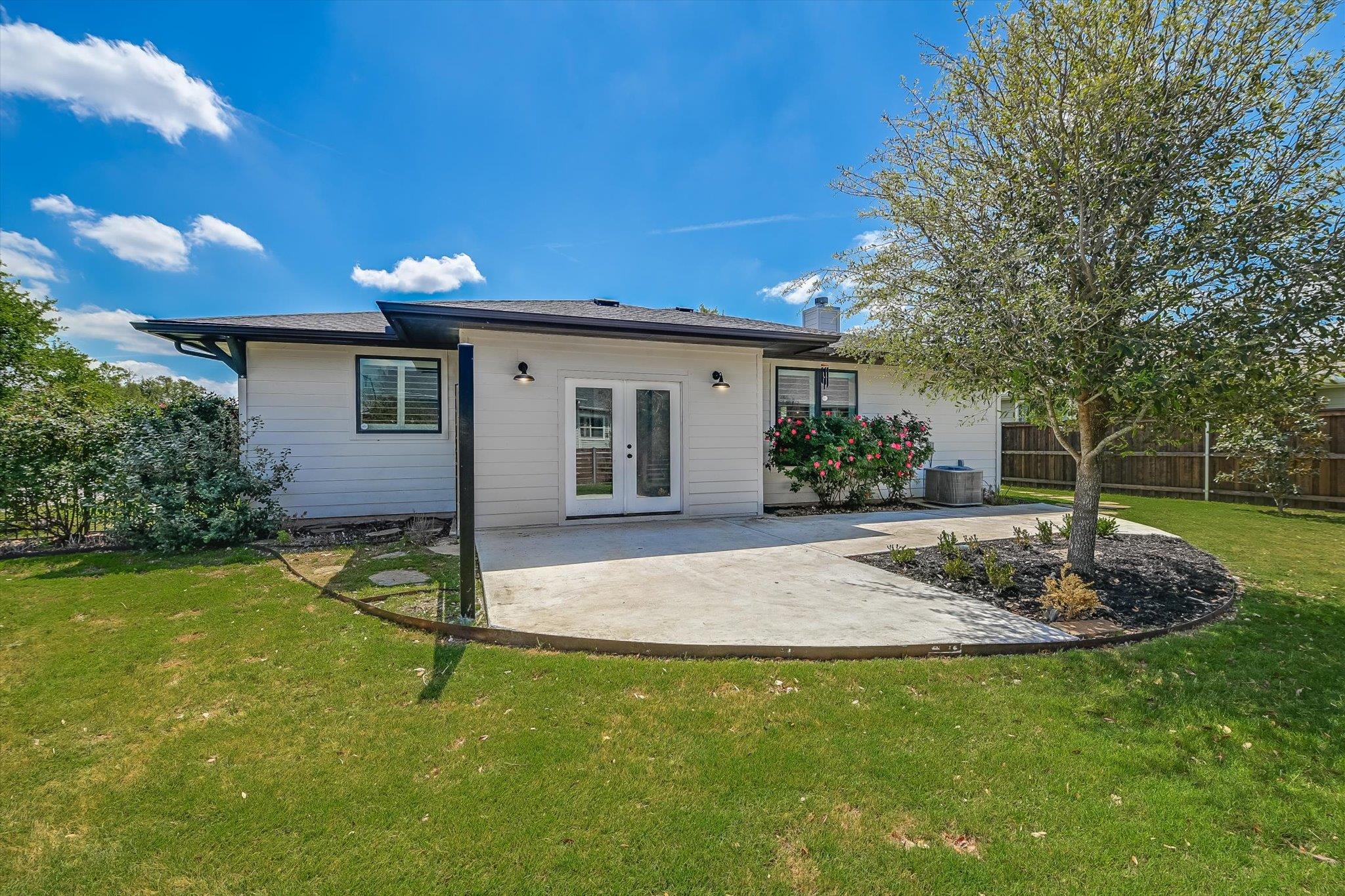 100 Dax Drive Liberty Hill TX 78642