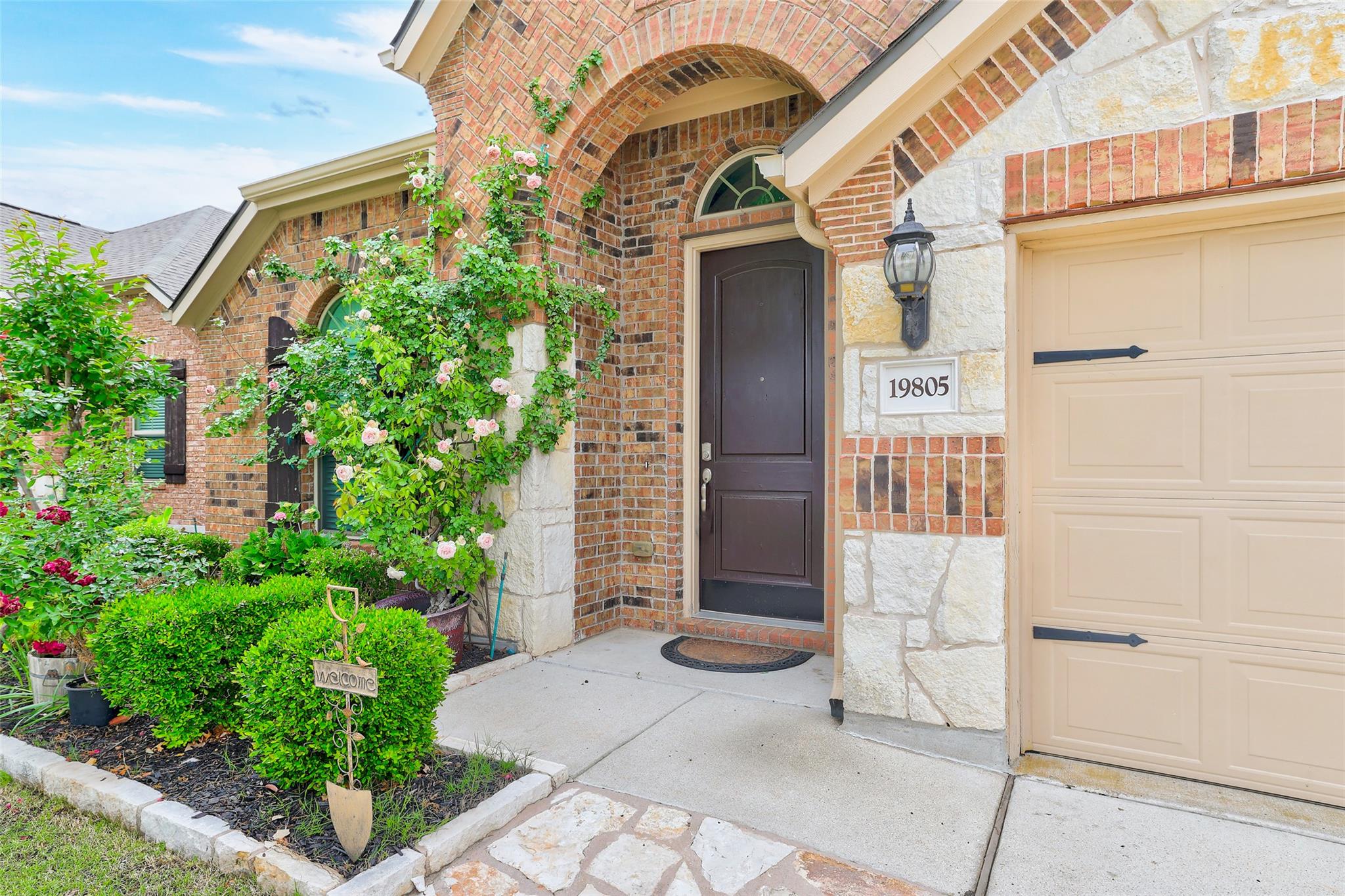 19805 Grail Hollows Cove Pflugerville TX 78660