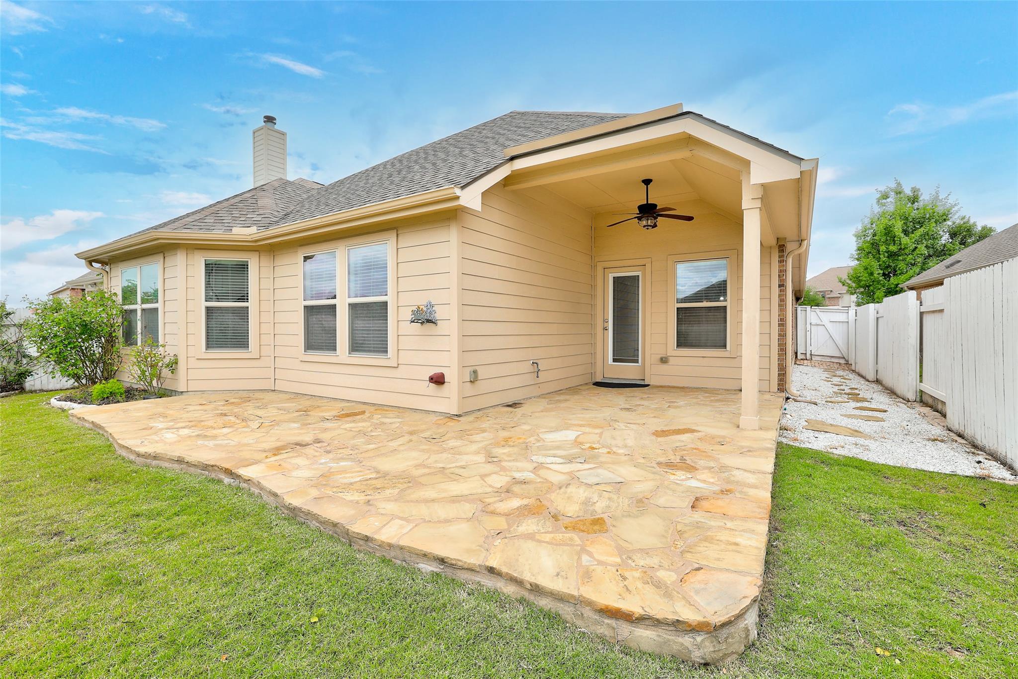 19805 Grail Hollows Cove Pflugerville TX 78660