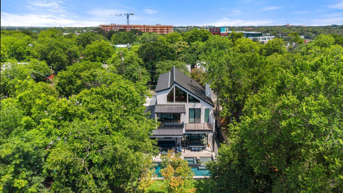 2102 Oxford Street Austin TX 78704