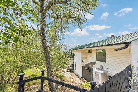 1203 Lakefield Canyon Lake TX 78133