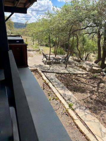 1203 Lakefield Canyon Lake TX 78133