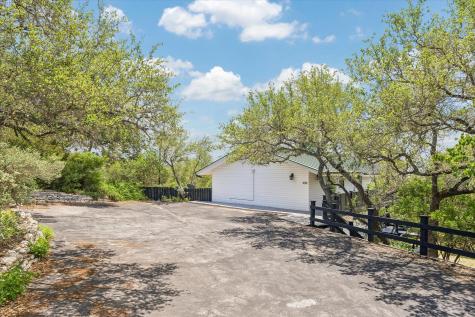 1203 Lakefield Canyon Lake TX 78133