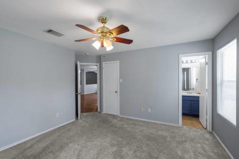 103 Easy Street Hutto TX 78634