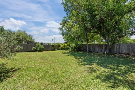 103 Easy Street Hutto TX 78634