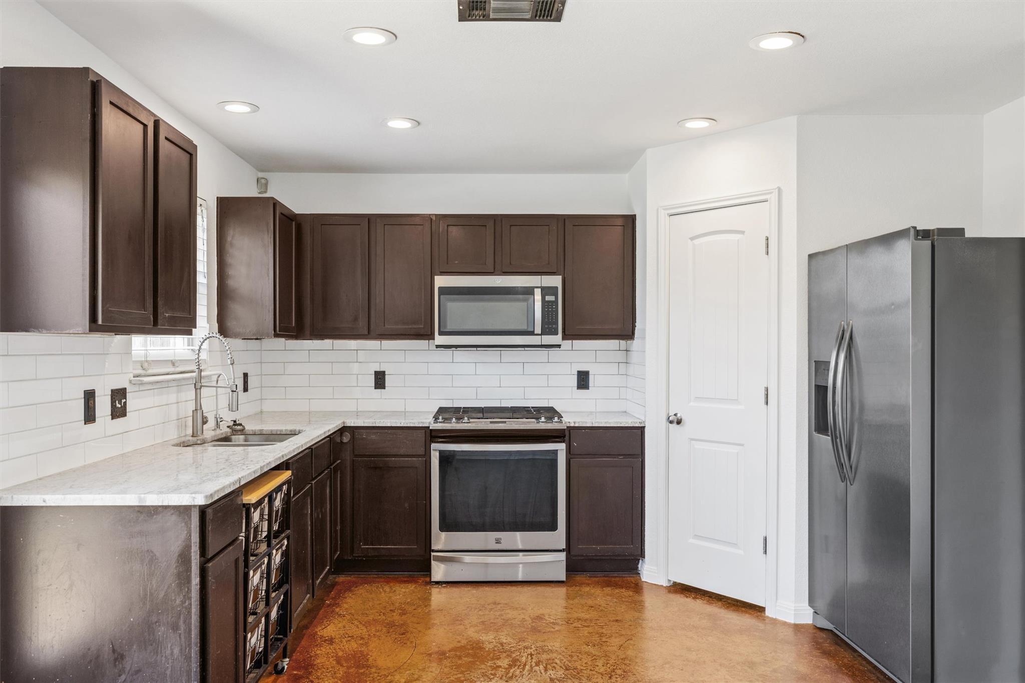 4516 Kind Way Austin TX 78725